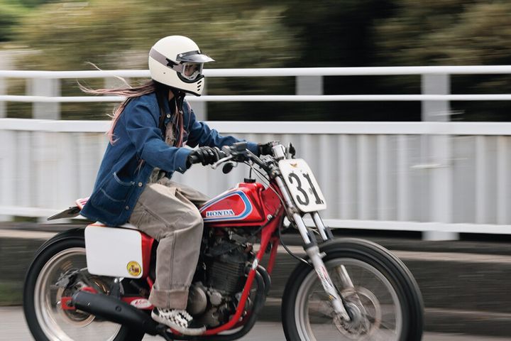 砂とバイクとモノづくりの世界が失いかけた人との繋がりを取り戻す勇気をくれました｜バイク日和・版画家アーティスト MIZUKIさん