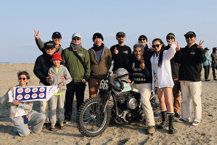 砂とバイクとモノづくりの世界が失いかけた人との繋がりを取り戻す勇気をくれました｜バイク日和・版画家アーティスト MIZUKIさん