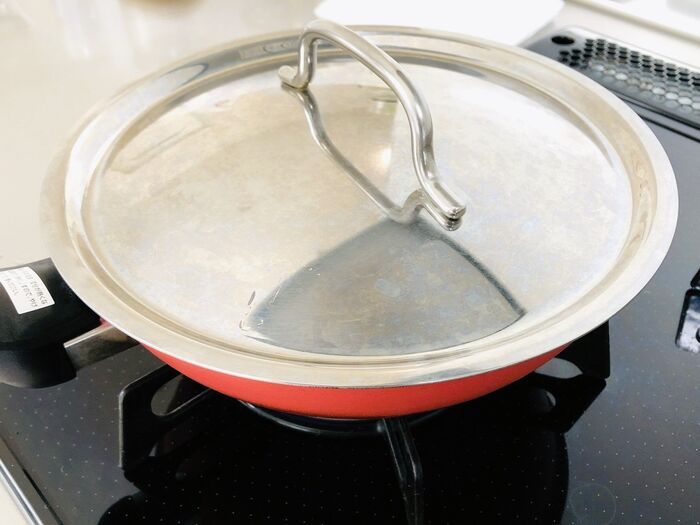 電子レンジは使いません。「冷凍ブロッコリー」をもっとおいしく解凍する方法！旨味が断然違います♪