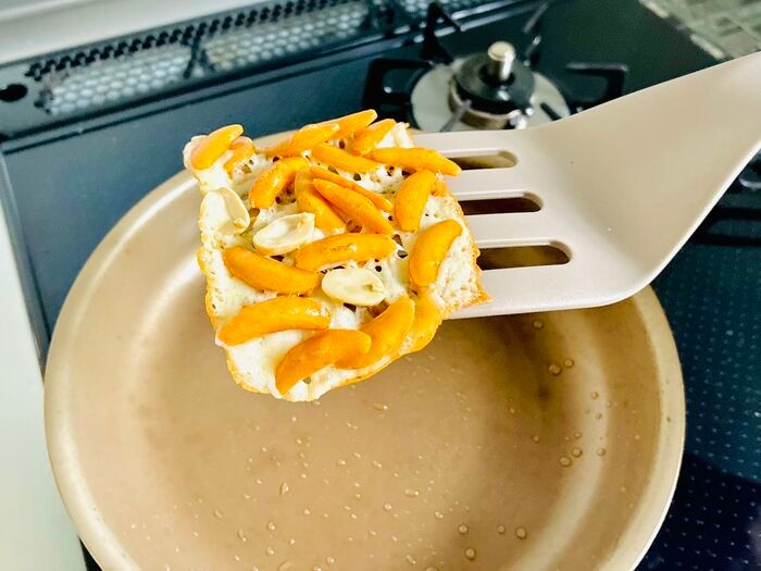 『柿の種』×チーズ×はちみつ！？ゼッタイにウマい！やみつき必至の最強トリプルコンボに挑戦