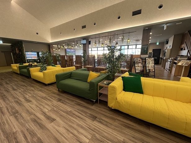 レストランの前にある休憩エリア