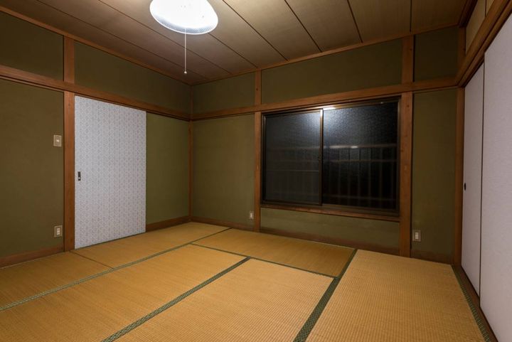 襖のある和室