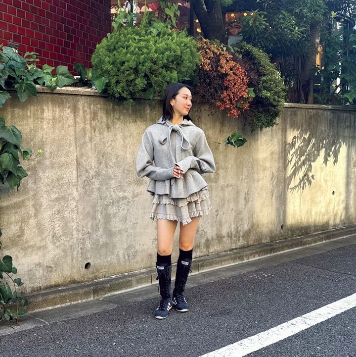 【SNAP】逆三角形シルエットですっきり見えコーデ！ 保永理沙さん