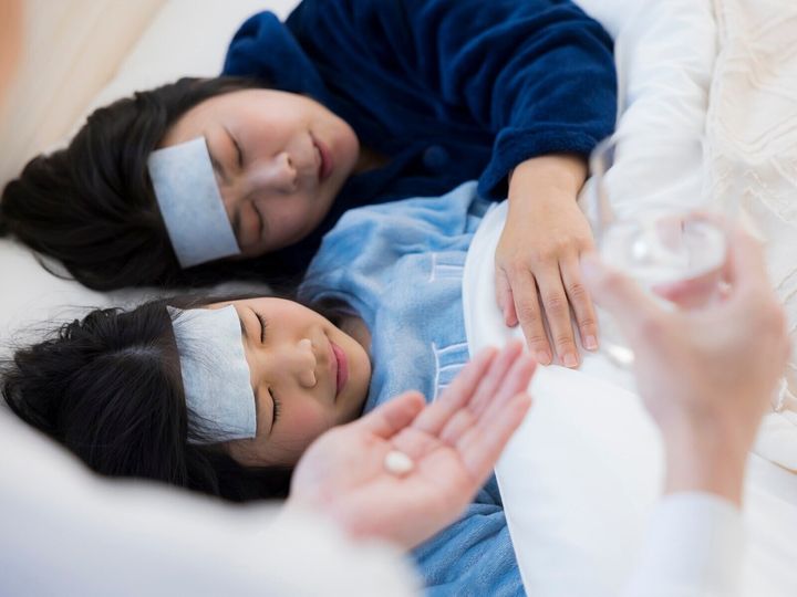 還暦を迎えた姉が突然号泣し、夫の過去の行動を猛然と批判しだした。仲よし夫婦だったはずなのに、姉に何が起こったのか。話をずっと聞いてきた妹は、過去にとらわれている姉の心を思い知ることになる。※サムネイル画像：PIXTA