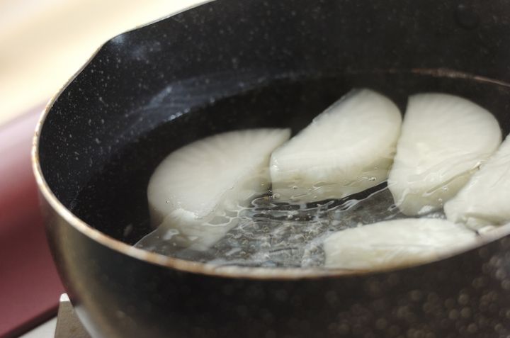 ぶりアラで失敗なし！基本のぶり大根の下準備2