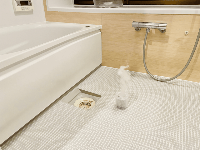 お風呂の防カビくん煙剤