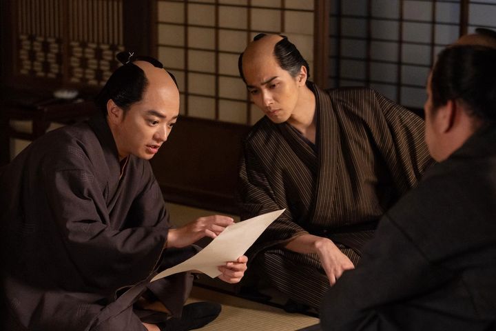 大河ドラマ『べらぼう～蔦重栄華乃夢噺～』第46回「曽我祭の変」より （C）NHK width=