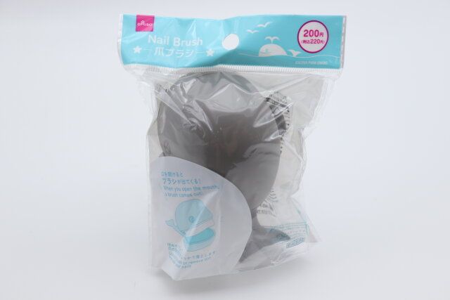 ダイソー 爪ブラシ パッケージ