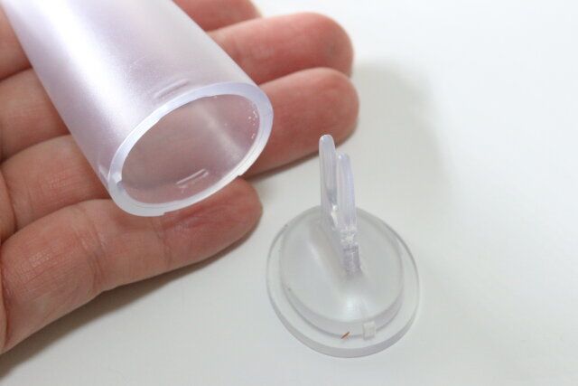 立てられる乾きやすいブローブラシ ミニクリーナー