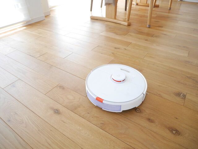 床置き防止テクニック③ロボット掃除機を取り入れる