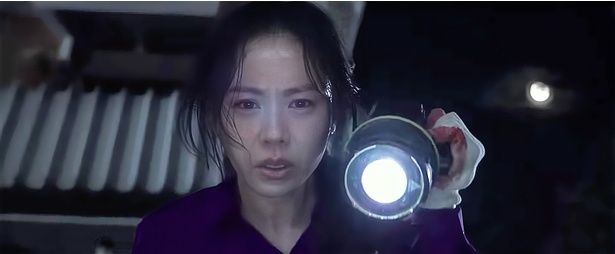 マンスの妻ミンスを演じたソン・イェジン [c]Everett Collection/AFLO