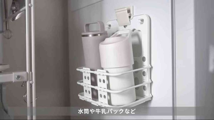 ダイソーの「折り畳み式ランドリーバスケット」