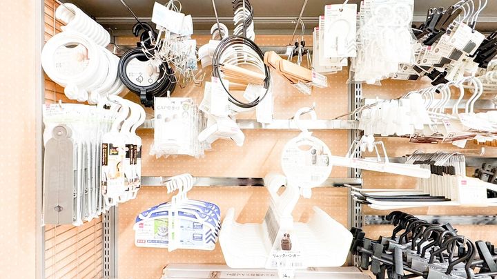 100均の折りたたみハンガーが超便利【セリア・ダイソー・キャンドゥ】