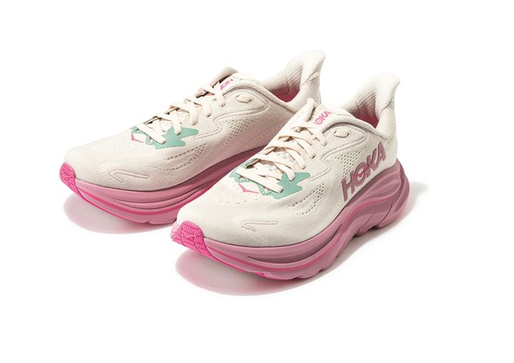 人気のランニングシューズにキュートな新色が仲間入り。