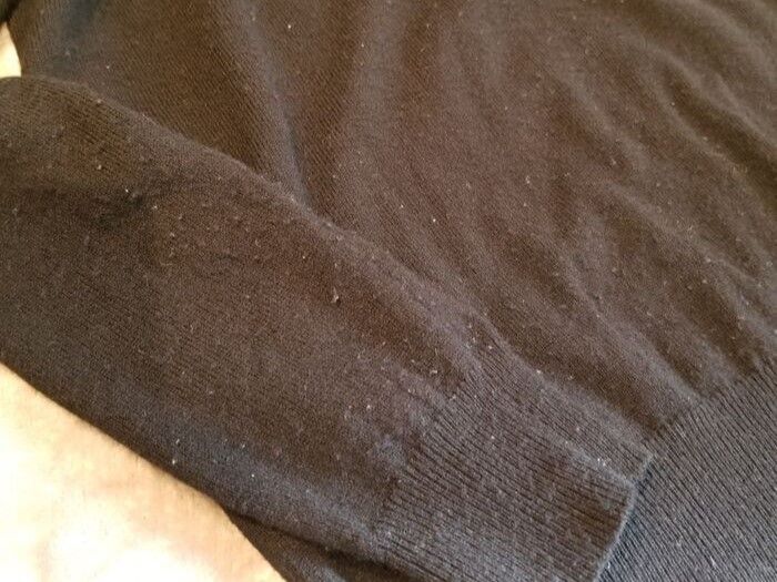 毛玉だらけのニット捨てるの待って！まるで新品みたいに「復活」させる方法