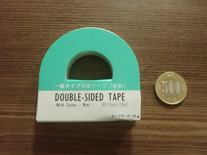 DAISO(ダイソー)：一般タイプ両面テープミニ