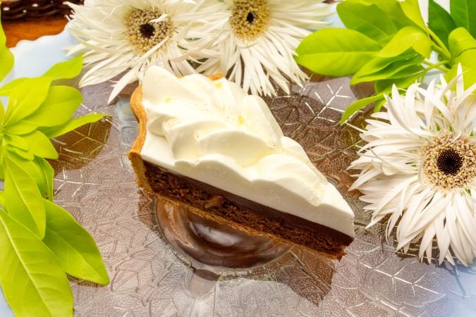 キルフェボン「金平糖型 チョコレートとオレンジのタルト」 