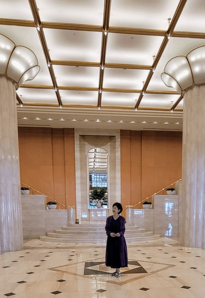 エレガントなホテル日航福岡のロビー