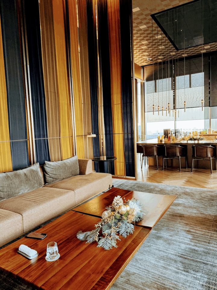 リッツカールトン福岡のラウンジ（2024年12月）
