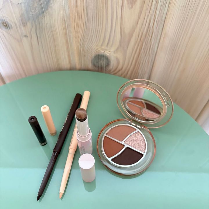 SHEGLAM アイメイク