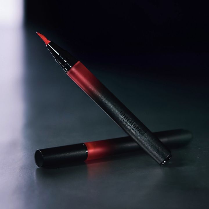 プラーナリップグロス シコン ￥4,950（2026年3月3日発売）