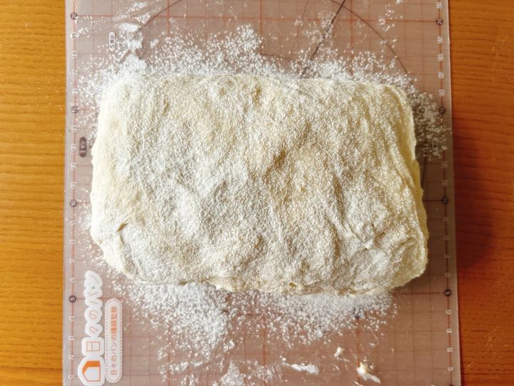 ミルクフランス打ち粉2