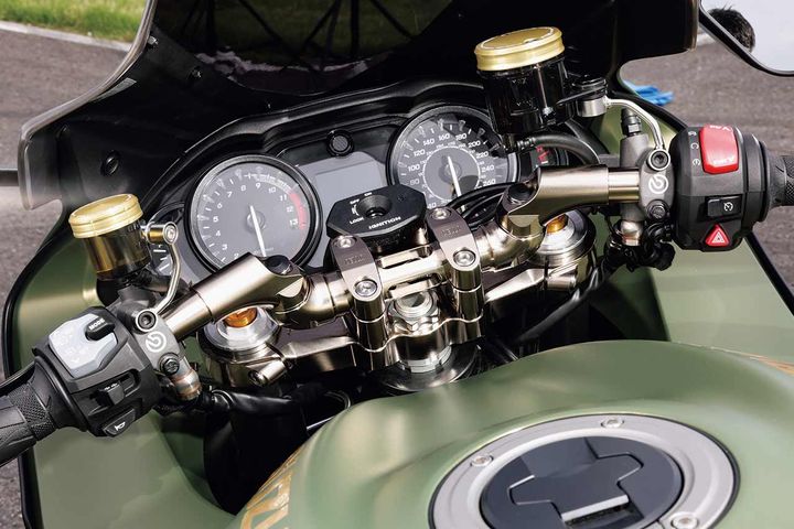 【スズキ 隼 Build by AELLA】気遣いが創り上げた圧巻の高バランス【青木宣篤インプレッション】