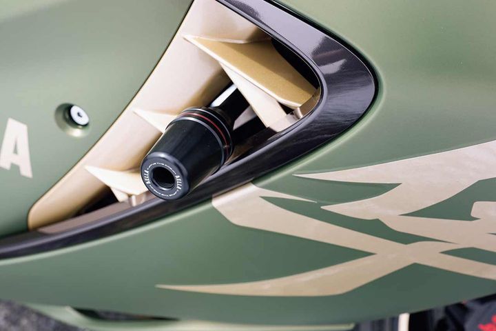 【スズキ 隼 Build by AELLA】気遣いが創り上げた圧巻の高バランス【青木宣篤インプレッション】