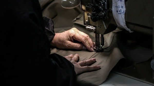 幻の1940s米軍モンキーパンツが限定生産のグリーンデニムで復刻！クラファン実施中