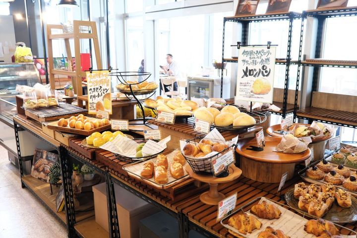 ベーカリーハレビノ 道の駅しょうなん店