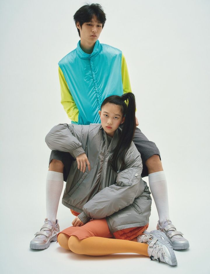 SHAKAの新作シューズ STYLE2［MEN’S］OTTER TRAIL RUN AT、［WOMEN’S］WRAPPED MOUNTAIN AT