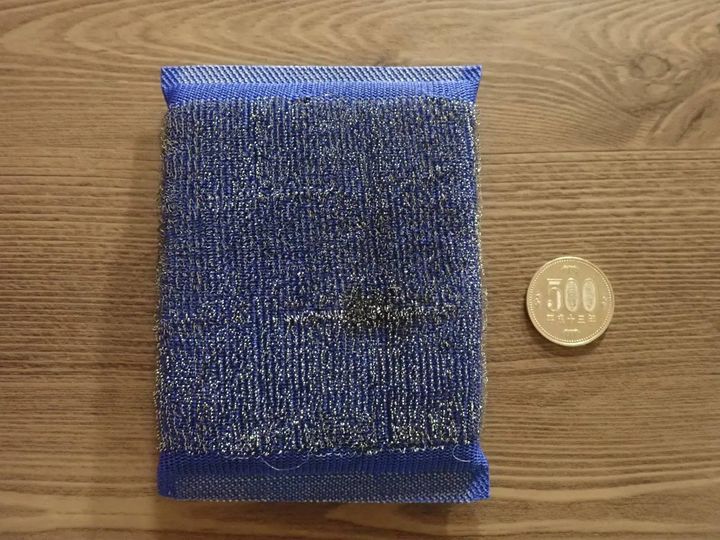 DAISO(ダイソー)：やわらかコゲとりスポンジ