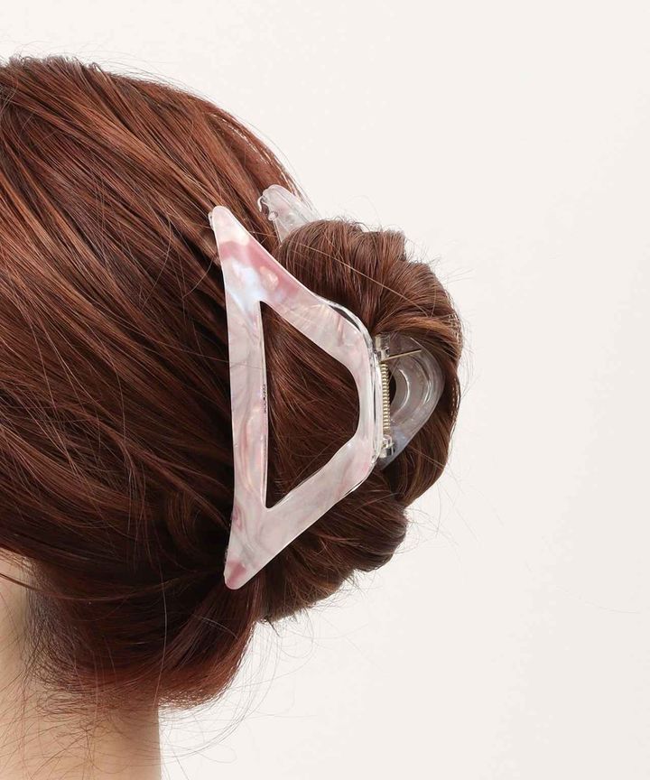 画像1: 出典：3COINS