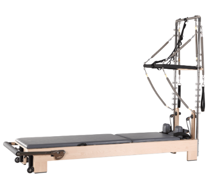 正しい身体の使い方を知って上達しよう！ゴルフ練習場に導入されたあるものって？