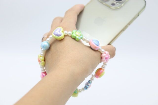 ストラップ（ポップビーズ、シート付き） 使用例