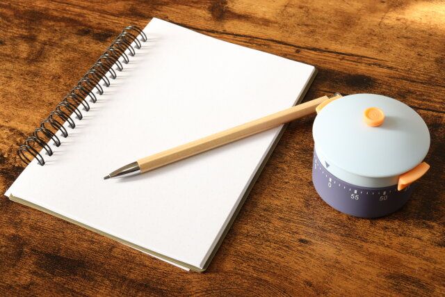 ダイソーアナログキッチンタイマー鍋型コンパクト