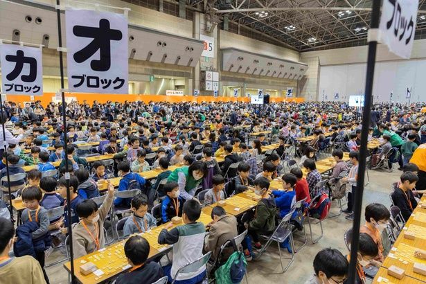 熱気ムンムンの対局風景