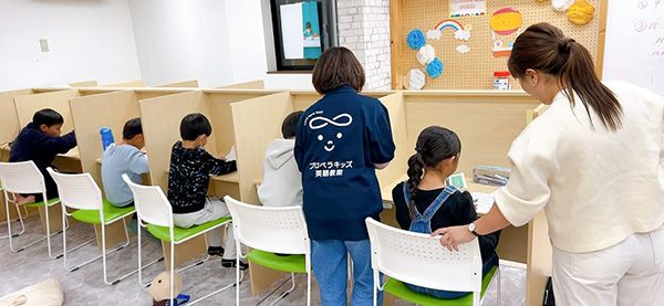 【滋賀県守山市】自律学習が身につく見守り型自習スペース「GROW」にて、冬休み特別体験会開催！