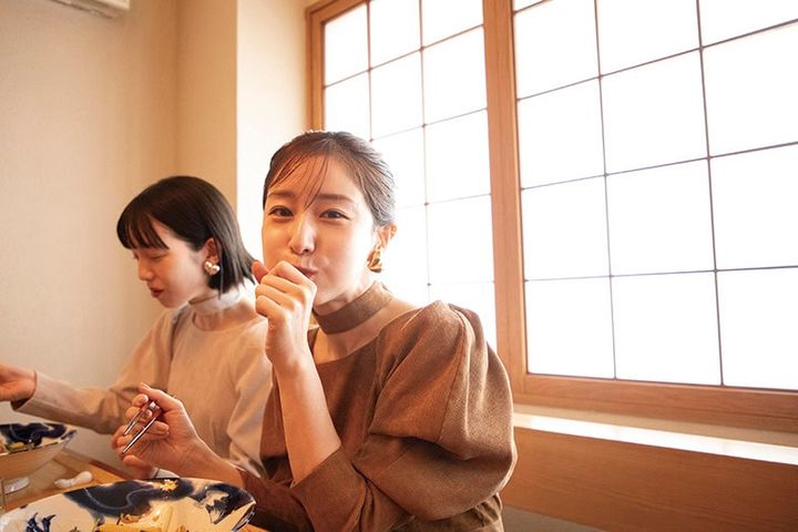 雑誌smart／田中みな実の連載「となりのみな実さん」episode 61 麺が好き！ Guest・弘中綾香さん