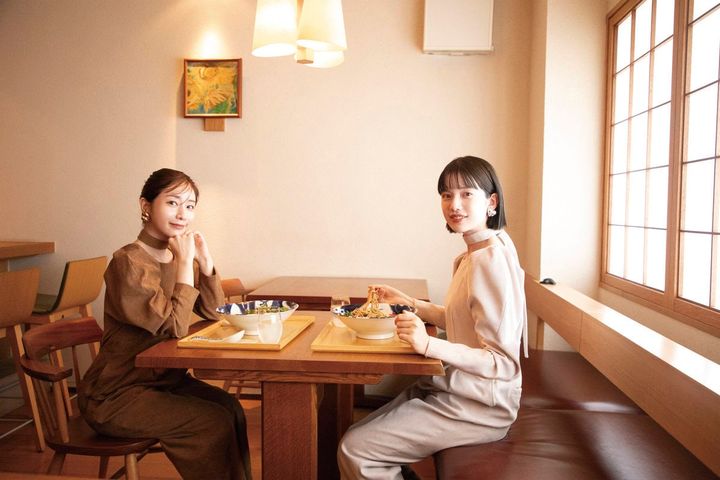 田中みな実×弘中綾香アナが「麺」愛を語る！「シロイルカの声」で笑い飛ばす弘中アナのライトな対応が、みな実さんを“救う”理由