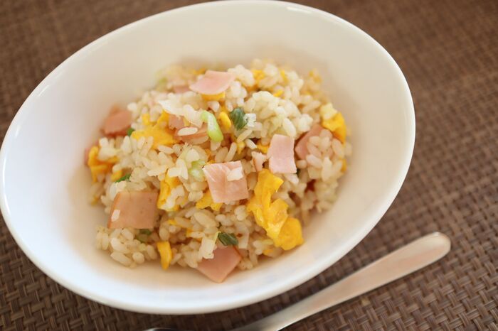 「パラパラチャーハン』を叶える裏ワザ2選♡「マヨネーズor水洗いで本当にできる？」ウワサを検証してみた