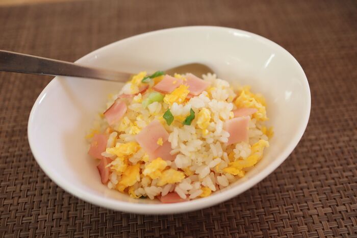 「パラパラチャーハン』を叶える裏ワザ2選♡「マヨネーズor水洗いで本当にできる？」ウワサを検証してみた