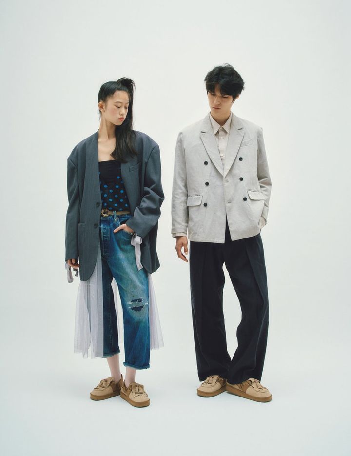 SHAKAの新作シューズ STYLE4／MOC MULE TASSEL SUEDE