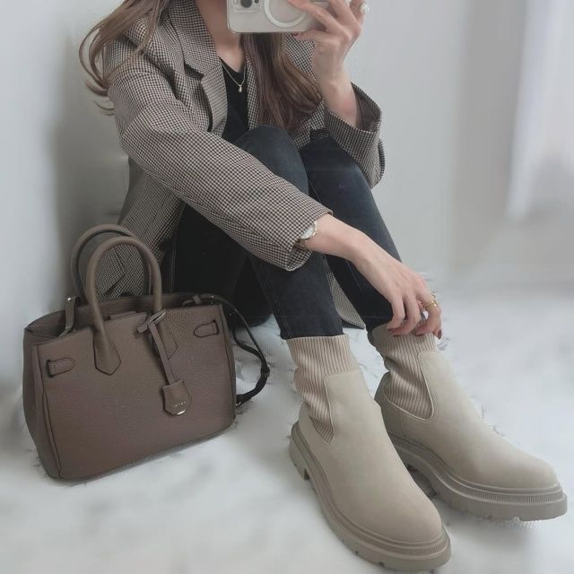 GU「リブニットソックスブーツ」