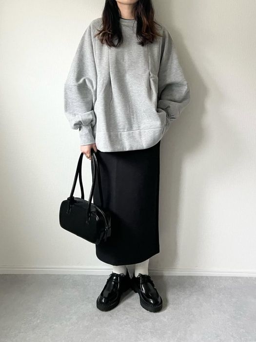 GU「ワイドボストンバッグ」