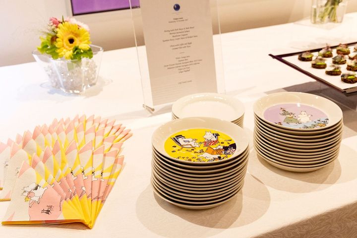 ムーミンアラビア「LOVE」誕生30周年のアニバーサリーシリーズが登場！フィンランド大使館での新作発表会に潜入レポ