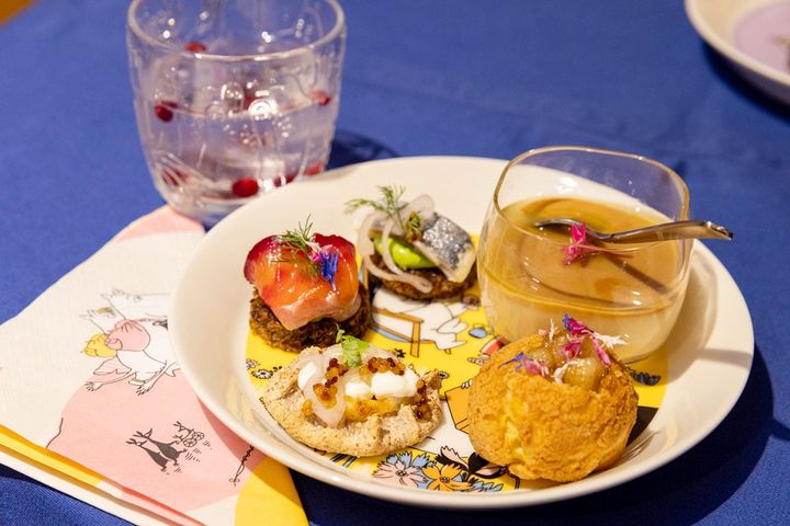 ムーミンアラビア「LOVE」誕生30周年のアニバーサリーシリーズが登場！フィンランド大使館での新作発表会に潜入レポ