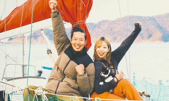 【写真・画像】ヨットで日本一周した夫婦「新艇で買うと2000万円」2DKのヨット内部を公開し驚きの声「家だ！」「十分な広さ！」 1枚目