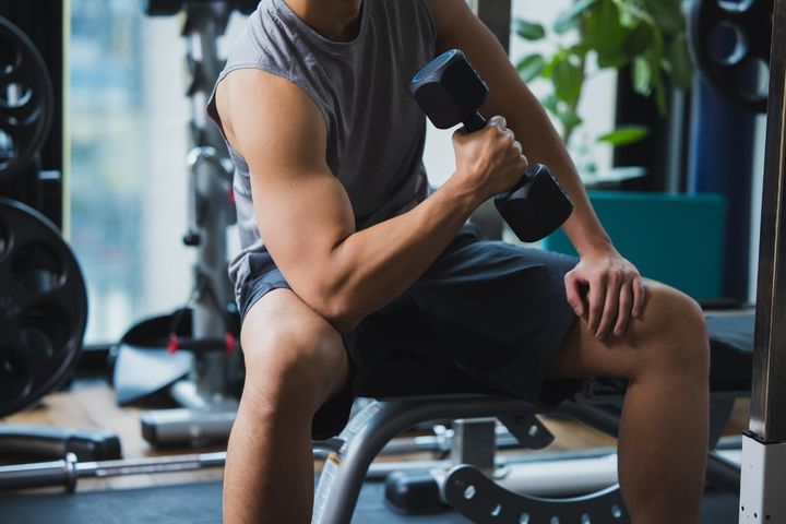 スポーツジムでマナー違反に該当する行為とは？（画像はイメージ）