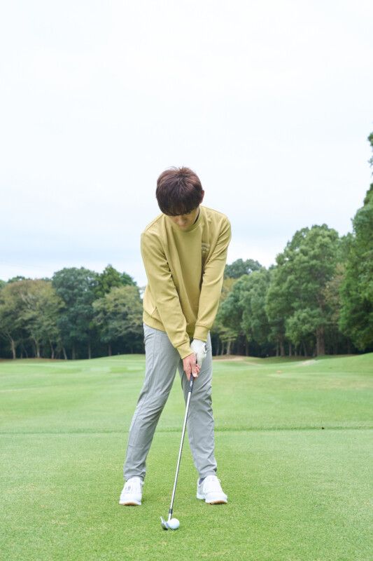 うまい人はインパクトで「手元が低い」！球がつかまるスイングの作り方を解説